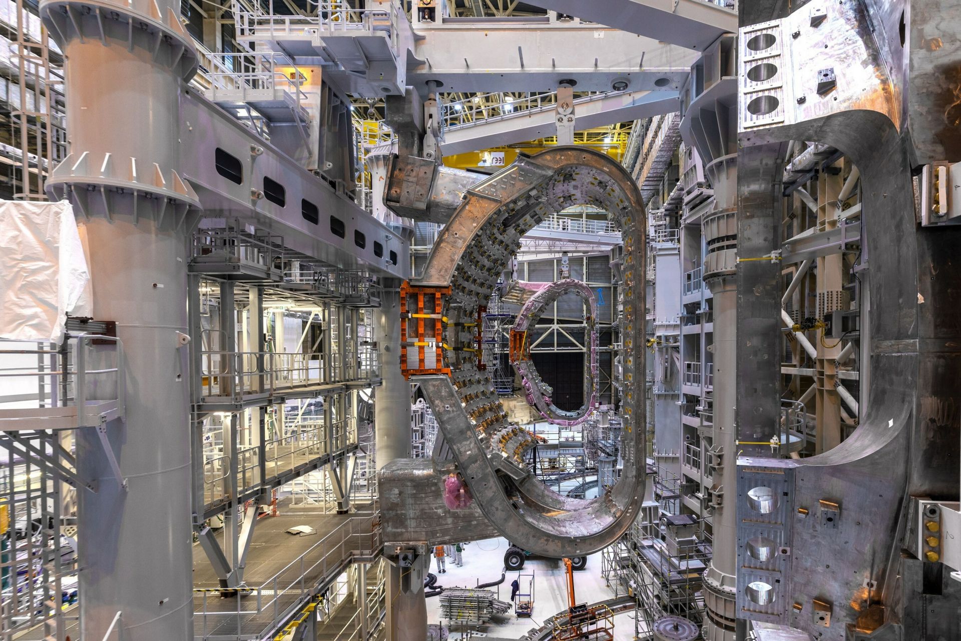 The Leak: An account of Brookhaven's HFBR, its leak, and its closure -- ANS / Nuclear Newswire