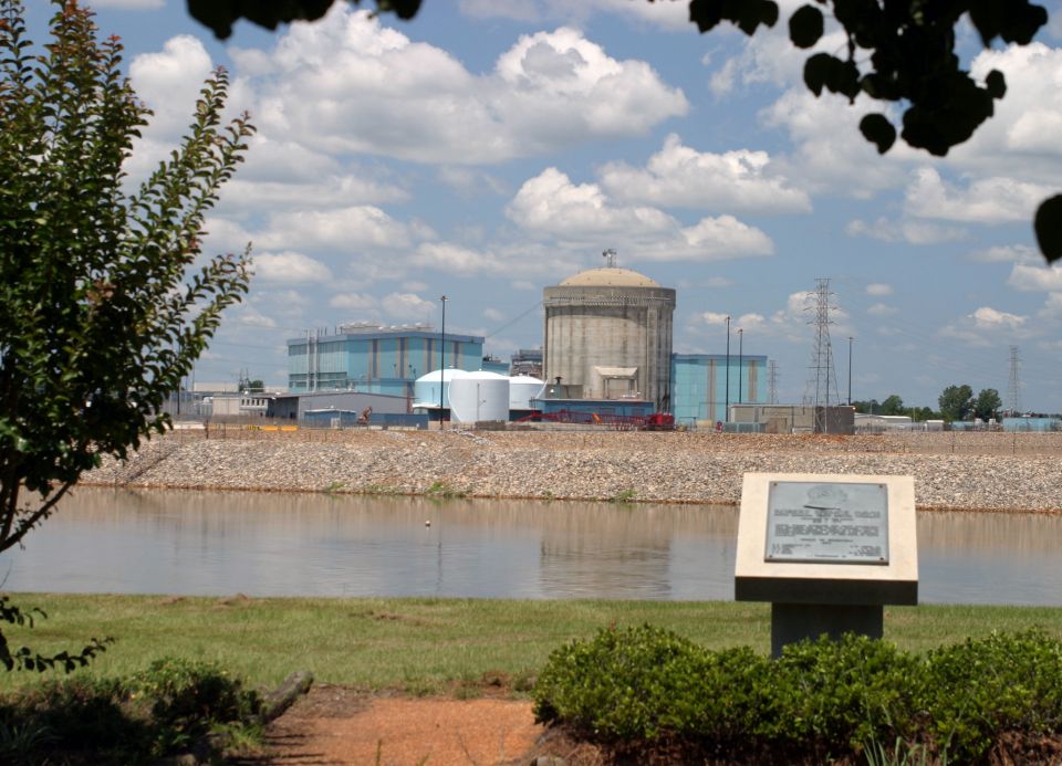 NRC spots significant safety issue at Summer plant -- ANS / Nuclear Newswire